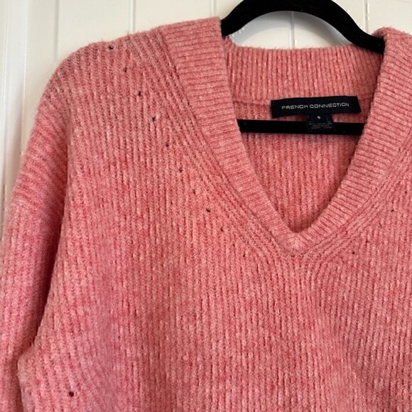 French Connection oversized soft v-neck pink peach sweater women's S - Picture 2 of 10